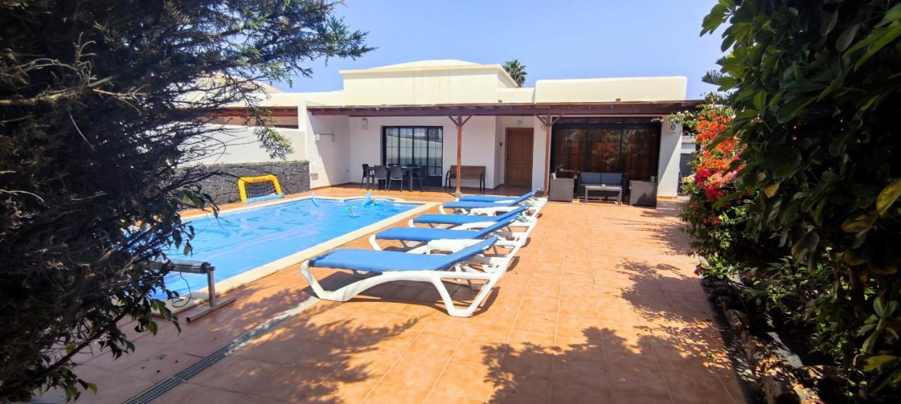 Villa Celeste Playa Blanca  Exterior photo